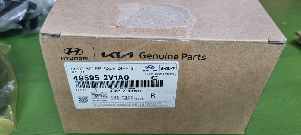 495952V1A0-BOOT KIT-FR AXLE DIFF SIDE RH