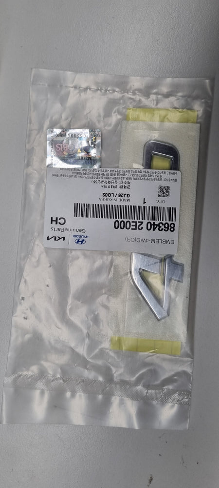 863402E000-EMBLEM-4WD(CR)