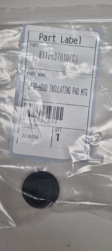 8112637010-CLIP-HOOD INSULATING PAD MTG
