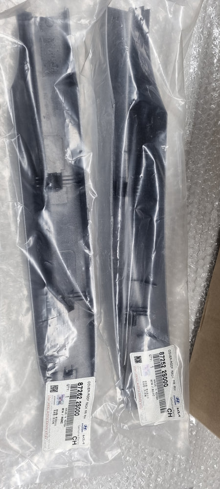 872522S000-COVER-ROOF RACK FR RH