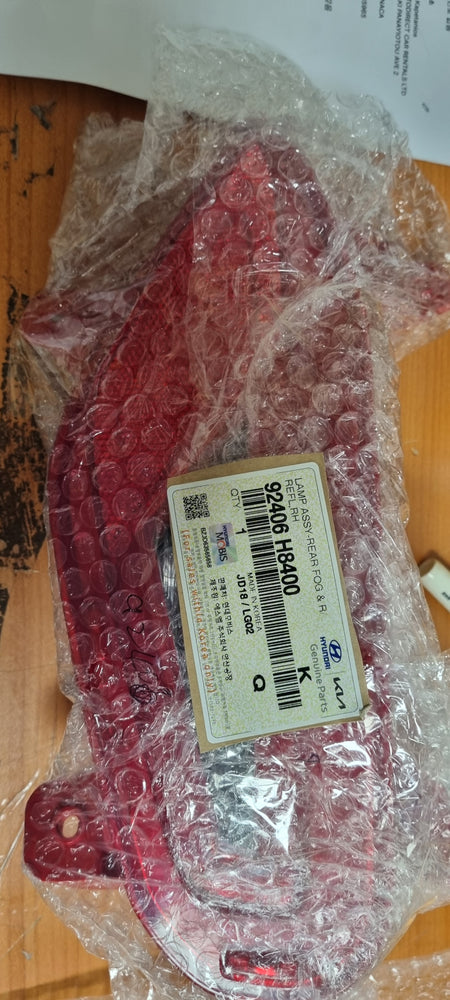 92406H8400-LAMP ASSY-REAR FOG & R/REFL RH