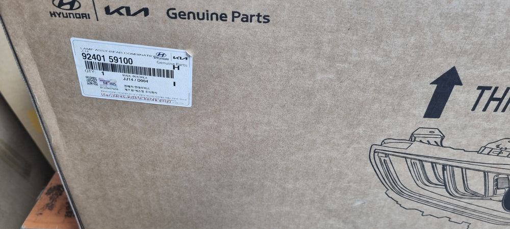 9240159100-LAMP ASSY-REAR COMBINATION LH