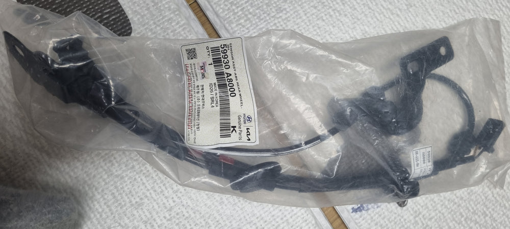 59930A8000-SENSOR ASSY-ABS REAL WHEEL  RH