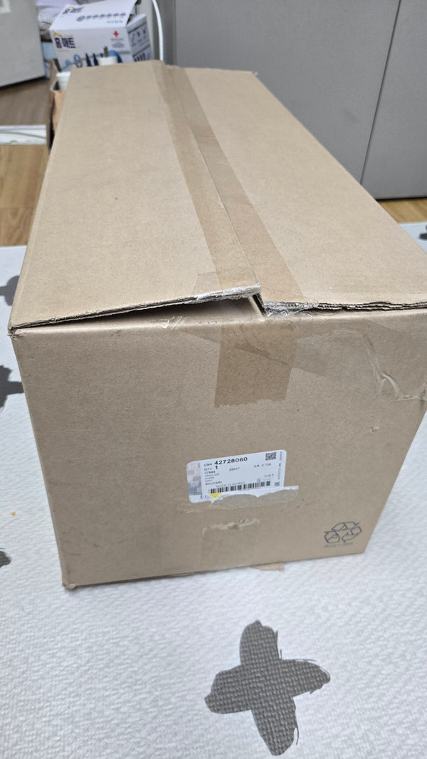 42728060-HEADLAMP