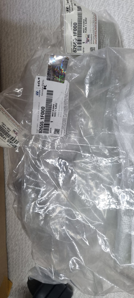 826551F000-BASE ASSY-FR DR O/S HANDLE LH