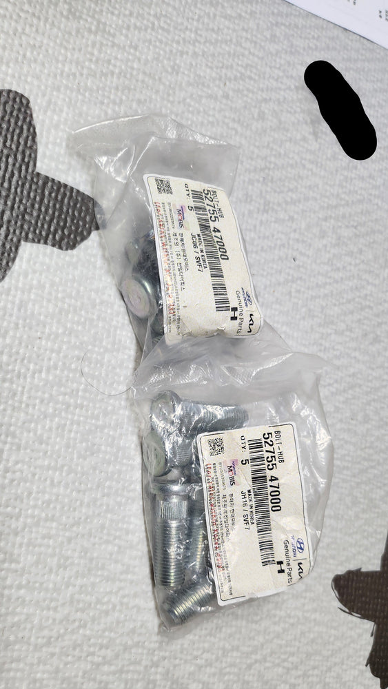 5275547000-BOLT-HUB