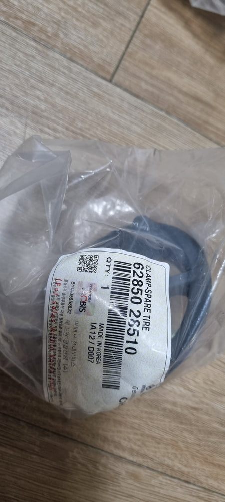 6285028510-CLAMP-SPARE TIRE