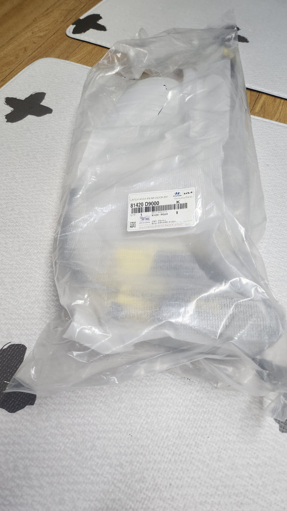 81420D9000-LATCH ASSY-REAR DOOR RH