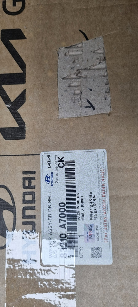 83210A7000-W/STRIP ASSY-RR DR BELT O/S LH